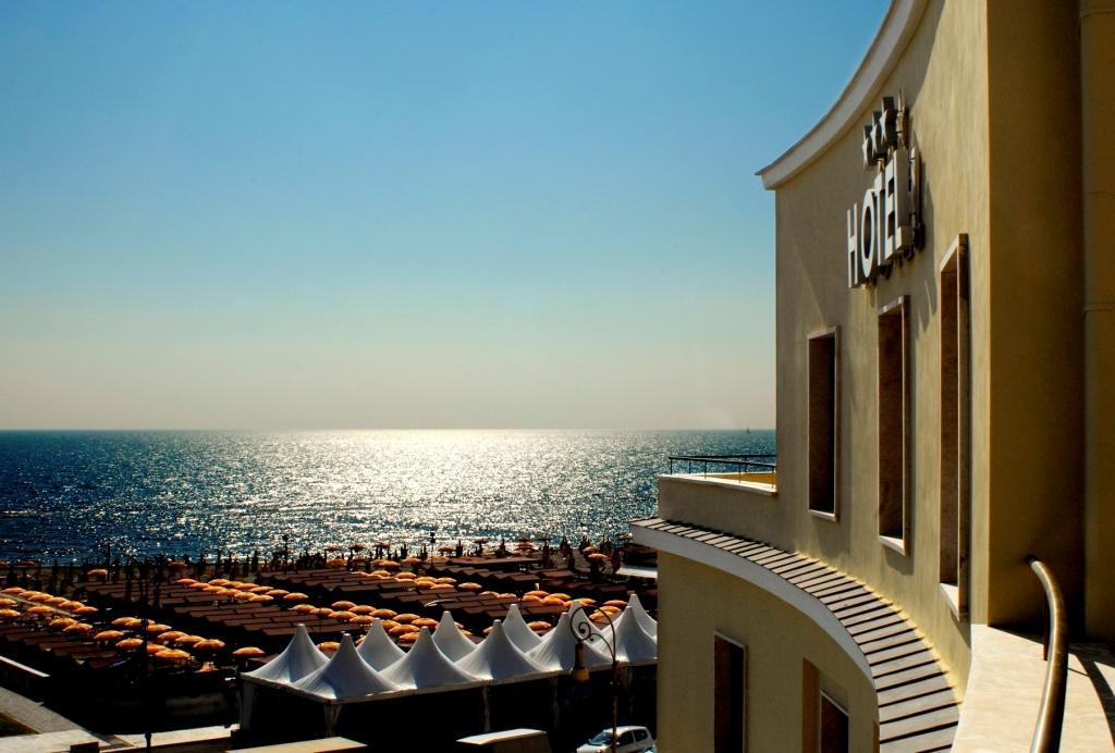Hotel Belvedere Λίντο ντι Όστια Εξωτερικό φωτογραφία
